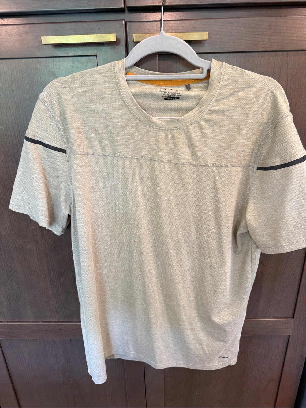 Men’s Short Sleeve Crew Tee in Light Gray with Black Sleeve Stripe